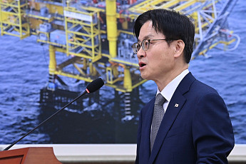 ‘안전펜스’ 갇혔던 로봇, 족쇄 풀려…반복 자동화 넘어 ‘M.AX 혁신’ 신호탄[규제 풀린 휴머노이드]