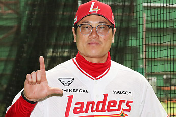 SSG, 박정권 2군 감독과 재계약 않기로⋯두 시즌 만에 지휘봉 내려놔