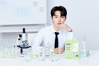 도경수, 더마 스킨케어 ‘이옴’ 새 얼굴 됐다