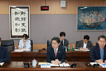 금융위, 증시 긴급점검 회의 소집⋯