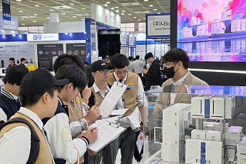 “연봉도 중요하지만 성장할 수 있어야죠”⋯SEDEX 달군 반도체 취업 열기