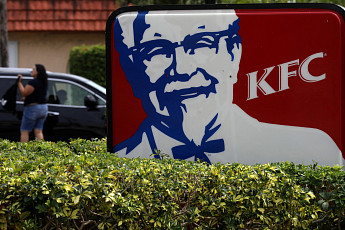 KFC 미국 매장서 펩시 사라지고 코카콜라 생긴다