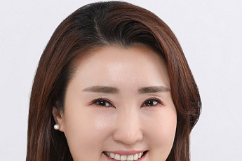 공원 500곳 돌보는 230명, 씻을 곳은 ‘0곳'…박은선, 조례로 길 텄다