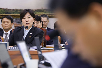 송미령 “농민을 투기꾼이라 한 적 없어”…농지조사 ‘졸속’ 비판에 반박 [국감]