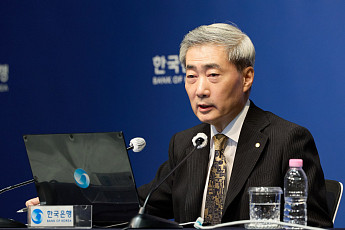 한은 ‘호미질의 결실’⋯전문가들 “11월 추가 인상”