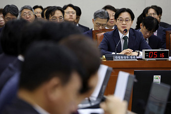 메가특구법 주 52시간 특례 놓고 여야 공방…野 