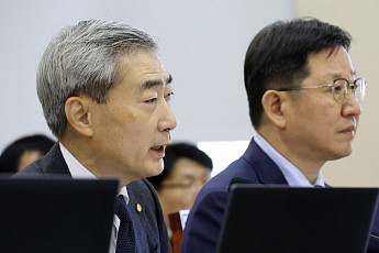 신현송 