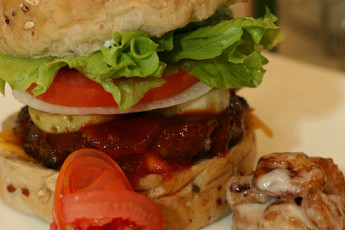 ‘생생정보통’ 제주도 19단 햄버거 “진짜야?”