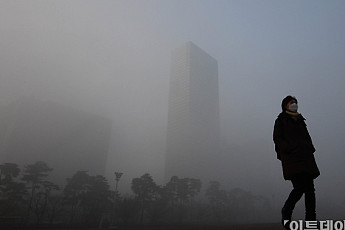 <b>미세먼지란</b>…황사와 달리 석탄·매연이 폐에 흡착 "가볍게 여겼다간..."