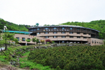제천 ‘청풍호 노인사랑병원’ 전국제일의 치매센터 개원