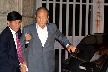 ［오늘의 어제/12월11일］초원복집 사건…강릉발 KAL기 피납