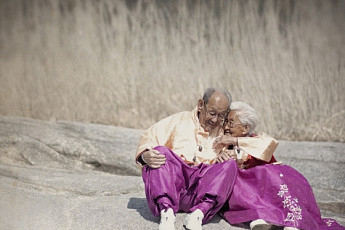 [세대공감] 세대 간 공감의 다리를 놓아준 '님아, 그 강을 건너지 마오'