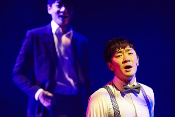 ‘마마 돈 크라이’‘난쟁이들’ ‘로기수’, 중소극장 뮤지컬 약진 왜?