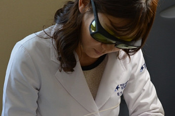 가벼워지는 옷차림, 종아리와 발 관리법은?