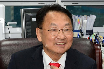 국회, 유일호 인사청문요청안 접수… 재산 8억5000만원ㆍ금융대출 7억1000만원