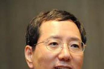 [이민화 칼럼] 超생산 사회에서 超신뢰 사회로