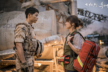 ‘태양의 후예’ 세트장 복원한다고, 참 한심한 작태! 왜? [배국남의 눈]