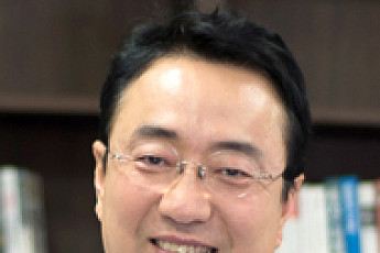 [貨殖具案(화식구안)] ‘功成身退’로 출발한 문재인 정부