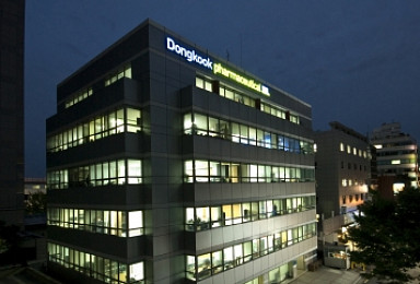 '5년새 매출·영업익 2배↑'..'인사돌 제약사'의 알짜 행보