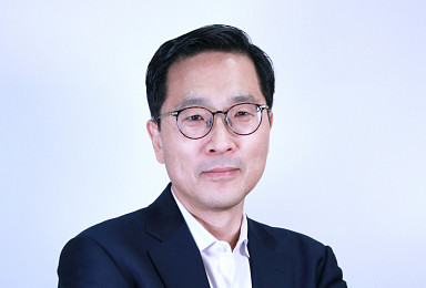 애스톤사이언스, 대표이사에 신헌우 부사장 선임