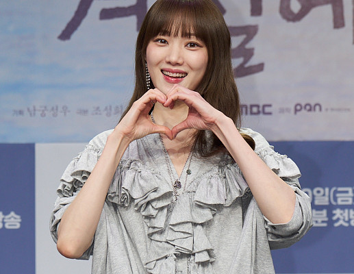 [비즈 포토] '찬란한 너의 계절에' 이성경, 단짠 매력