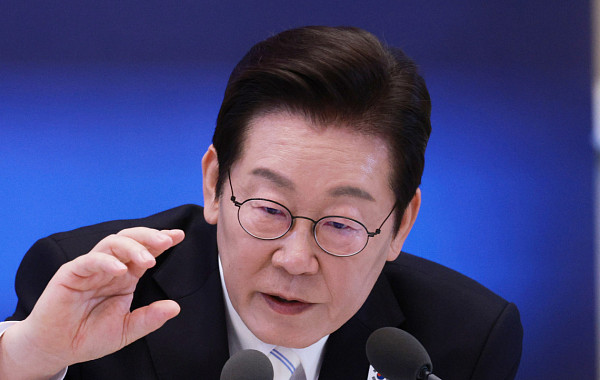 李대통령 "국내 주식 투자 수익률 26.4%…4개월 만"