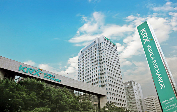 한국거래소, 주식거래 수수료 20~40% 인하…넥스트레이드 견제 본격화