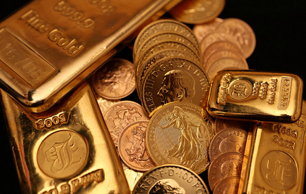 금값, 연준 금리인하 기대·베네수엘라 긴장 고조에 사상 첫 4400달러 돌파