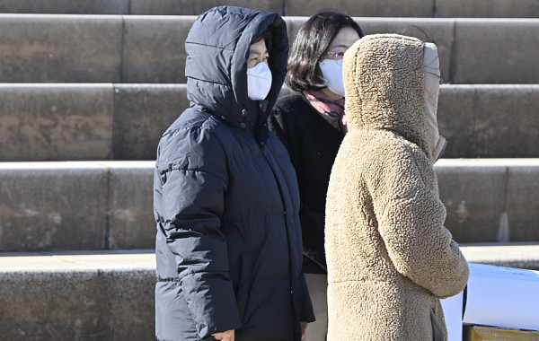 [내일 날씨] 전국 흐리고 일부 지역 눈·비…수도권 등 미세먼지 ‘나쁨’