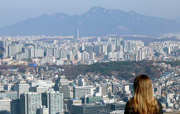 “강남 사다리 부활 막아야”… 민주당의 '계륵' 재초환 [국회에 발목 잡힌 주택공급대책]