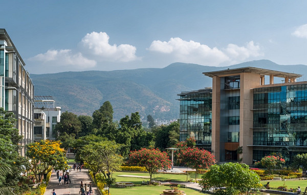 '대학 통폐합 이후'가 과제⋯제도 정비 요구 커져 [요동치는 대학]