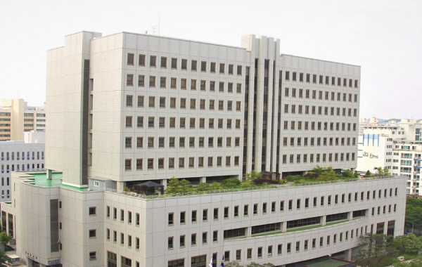 검찰, ‘미공개정보 주식거래’ LG家 장녀 부부에 실형 구형