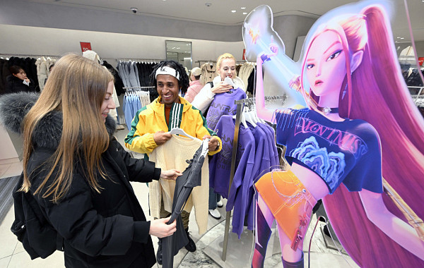 “외국인 관광객 땡큐”…호텔업계, 올해 모처럼 웃었다