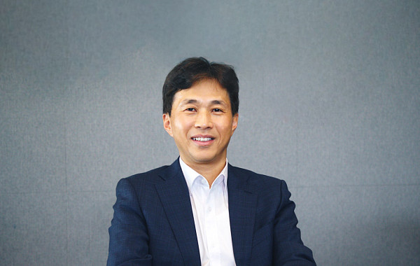 SK하이닉스 곽노정 사장 “투자·도전으로 초일류 기업 돼야” [신년사]