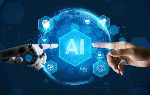 [금상소] AI가 상담 넘어 연금 관리까지…은행권, 금융 의사결정 맡긴다