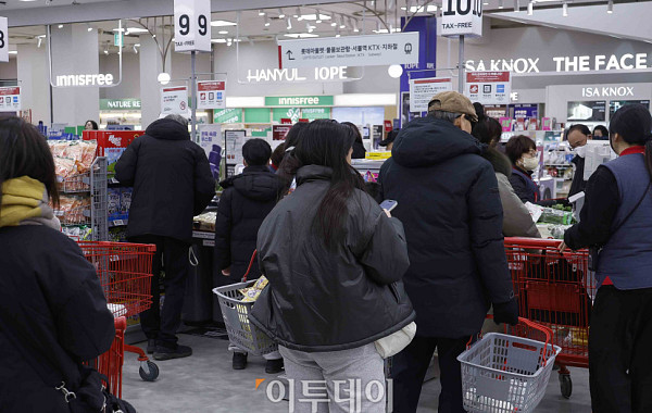 1월 소비자물가 2.0%↑ 5개월래 최저⋯체감물가 부담 '여전' [종합]