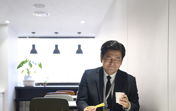 [단독] 식용유·라면·빵 이어 커피값 인하 검토
