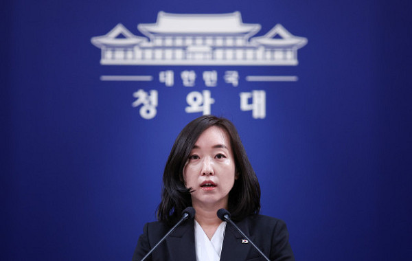 靑 "혼잡 시간대 피하면 '인센티브'…공공부분 선제적으로 시차 출퇴근제"