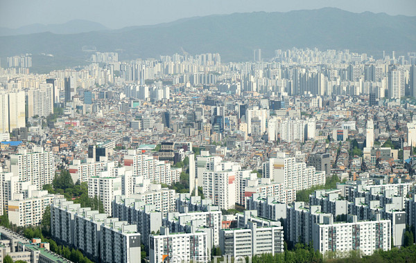 李대통령, 비거주 1주택 논란 직접 진화…"투기 아닌 거래 정상화"