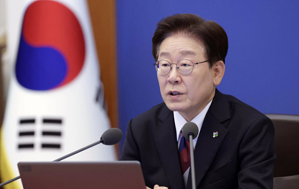 이 대통령 "투표용지 부족 매우 큰 유감…지선 민심 겸허히 받들 것"