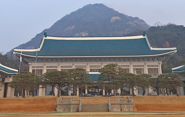 靑 "노란봉투법 노동쟁의 범위, 시행령 대신 시행지침으로 적용"