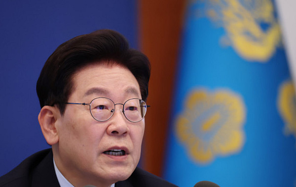 李대통령 지지율 3주 만에 반등…부정평가는 여전히 60%대