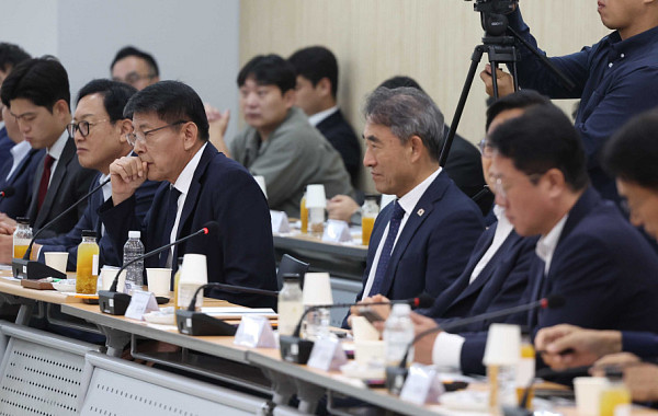해경 안전 사각지대·수협 부실대출 도마…항만공사 통합도 재점화 [국감]