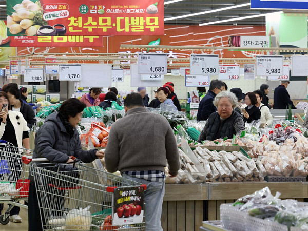 10월 생산자물가 0.1% 하락…농산물 물가 10.5% 내려 [포토]