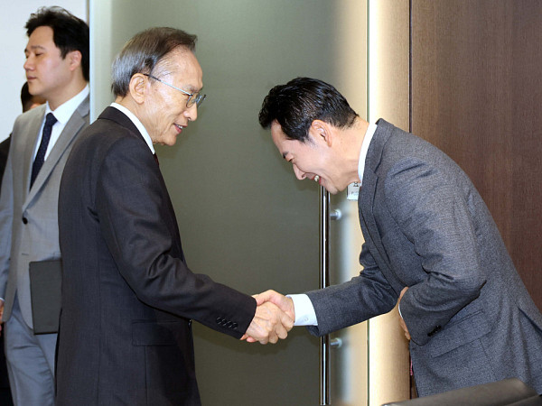 이명박 전 대통령 예방한 장동혁 국민의힘 대표 [포토로그]