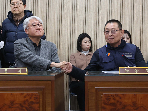 ‘결렬 시 파업’ 서울 시내버스 노사 막판 협상 [포토]