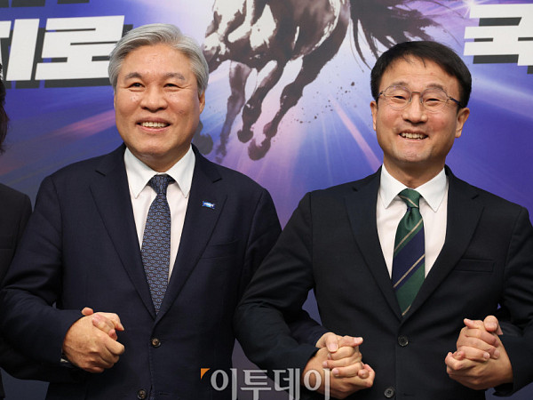 조국혁신당 찾은 한병도 민주당 원내대표 [포토]