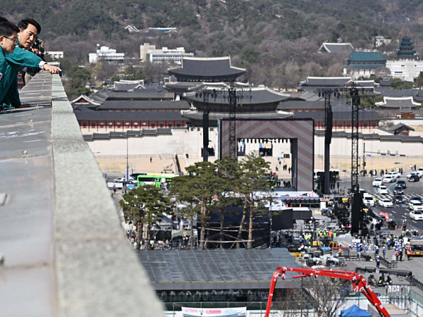 BTS 공연 앞두고 현장점검 나선 오세훈 서울시장 [포토]