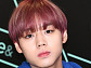 [BZ포토] 워너원 박지훈, 후드티로 완성한 귀염뽀짝 매력