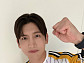 최강창민, 야구에 진심…'팬덤중계' 찐팬들과 실시간 호흡